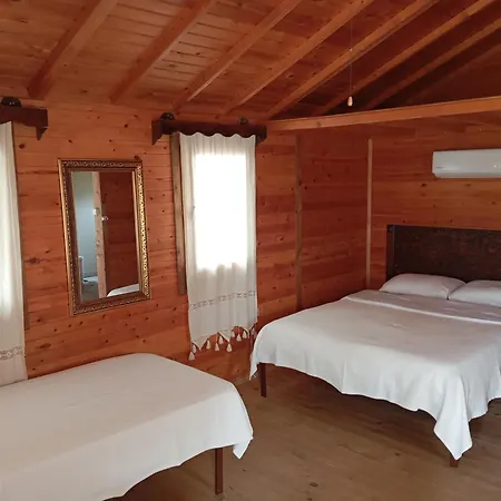Feslegenbuekue Kamp Ferienhaus Cokertme